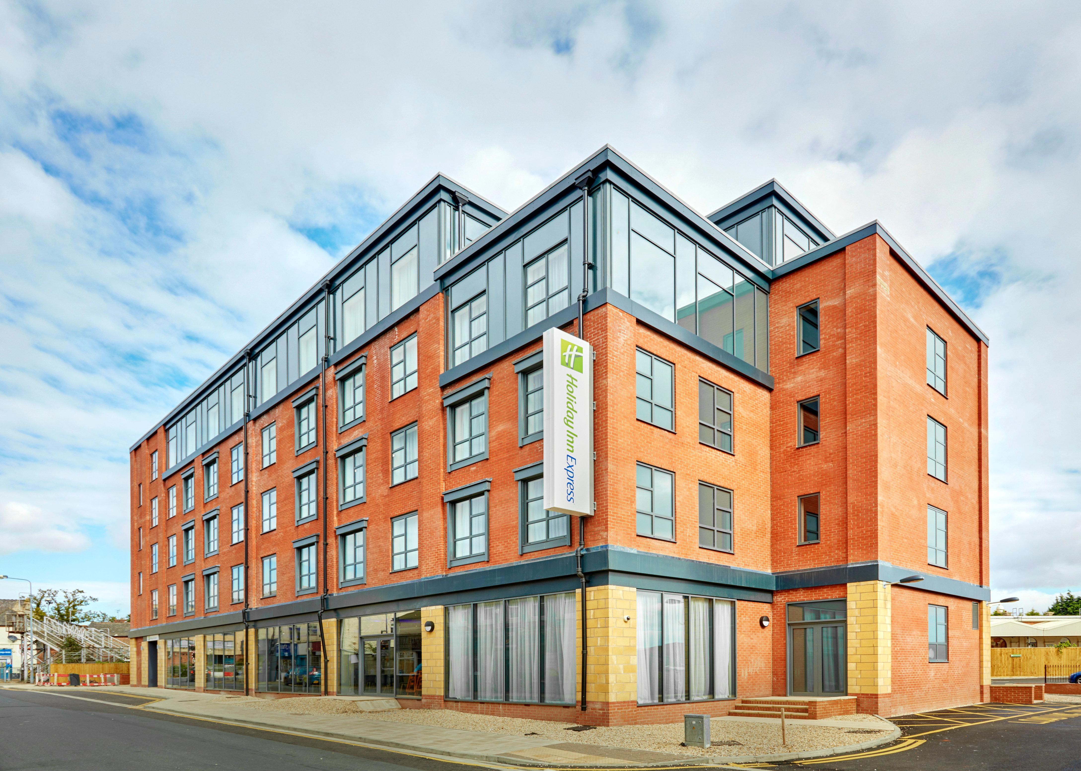 Holiday Inn Express Grimsby By Ihg Exterior foto